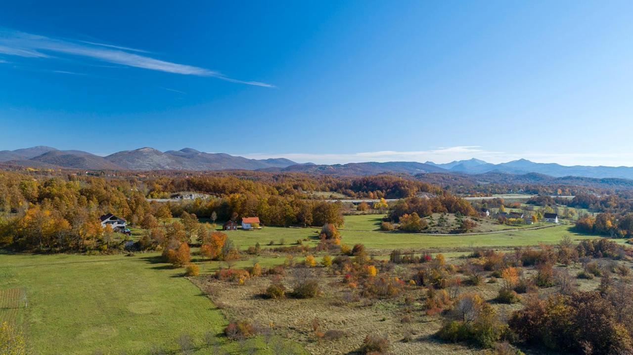 Velebit Lodge Lovinac  Zewnętrze zdjęcie